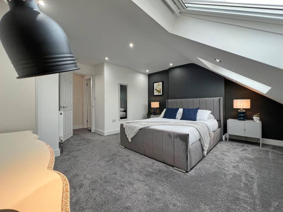 Luxury Central Windsor 5 Bed Home, Parking, Private Garden - Windsor Castle View, Legoland, Ascot, Heathrow Airport Екстер'єр фото
